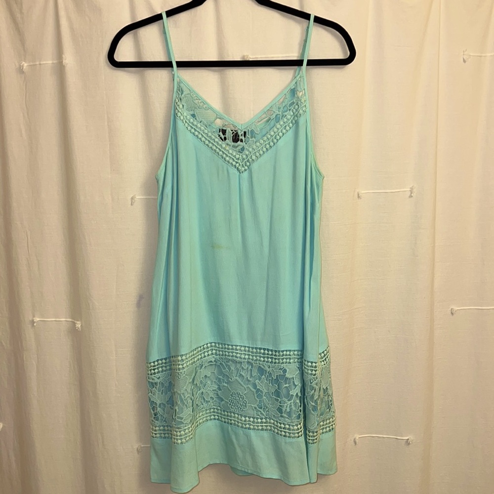 ASTR Spaghetti Strap Aqua Lace Mini Dress, size M